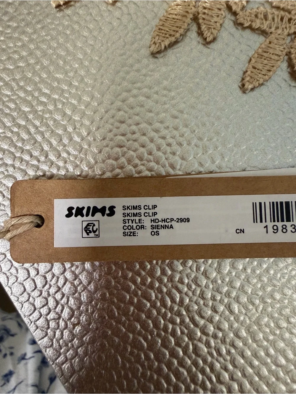 SKIMS Hair Clip in Sienna Brown